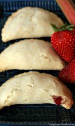 Gluten-free Strawberry Rhubarb Hand Pies. Recipe for a fun portable treat!