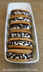 S'mores Sandwich Cookies (gluten-free, dairy-free) No one will guess these no-bake cookies are allergy friendly!