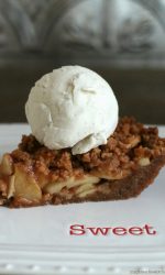 Gluten-free Apple Pie with Snickerdoodle Cookie Streusel. This recipe is a cross between a pie and a crisp and soooo amazing!
