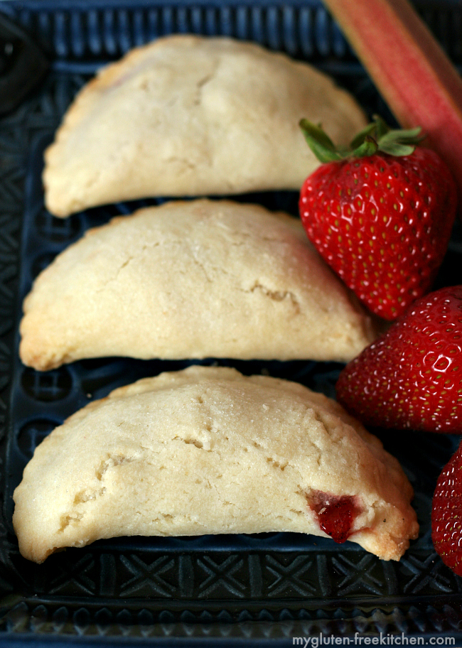 Gluten-free Strawberry Rhubarb Hand Pies. Recipe for a fun portable treat!