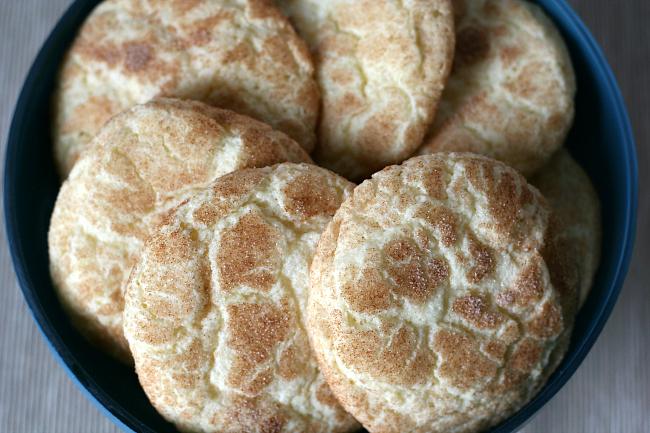 plate of gluten free snickerdoodle cookies