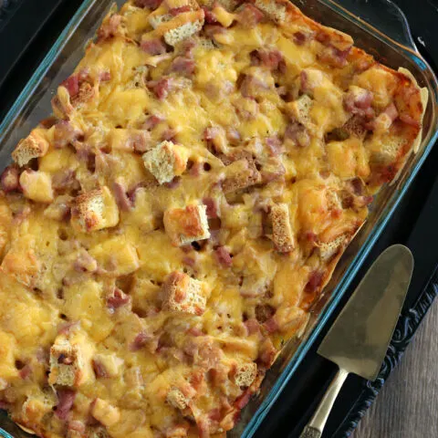 Gluten-free Ham and Cheese Breakfast Casserole