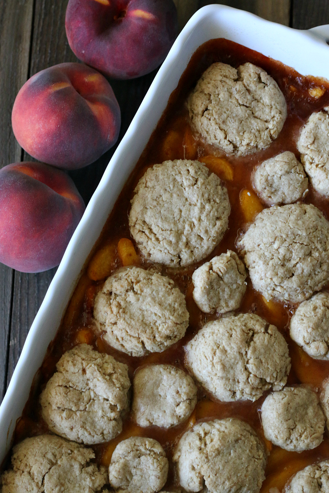 Gluten-free Peach Oatmeal Cookie Crisp