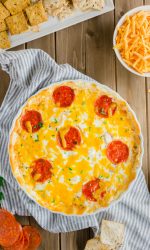 Cheesy Pizza Dip