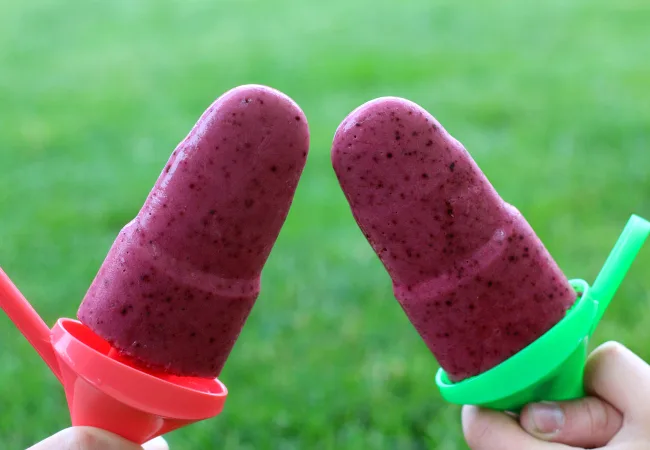 Easy Triple Berry Popsicle Recipe