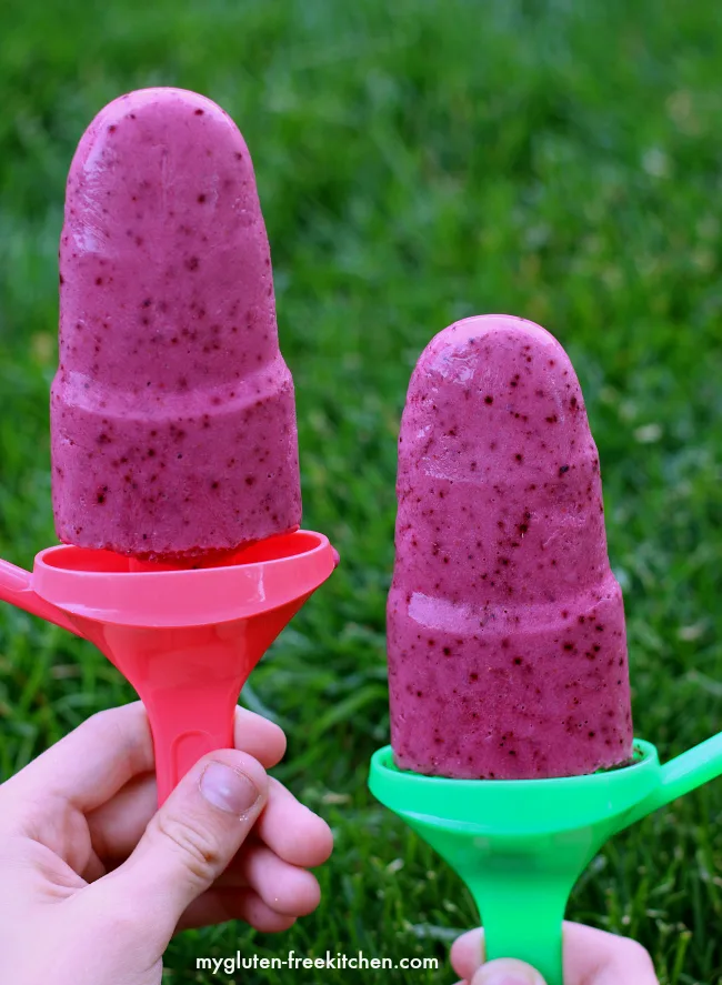 Triple Berry Smoothie Pops - a fun summer treat!