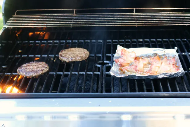 Grilling burgers and bacon for Bacon Blue Cheese Burger Salads