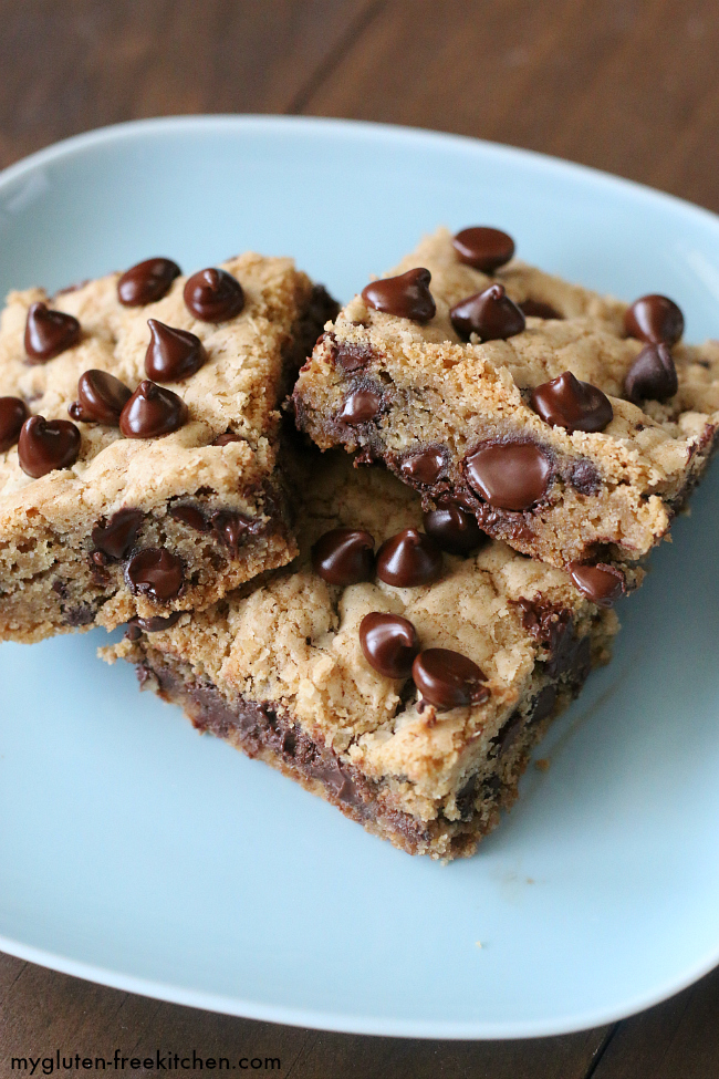 Gluten-free Double Chocolate Chip Cookie Bars - perfect recipe for potlucks, lunchbox treats or mailing!