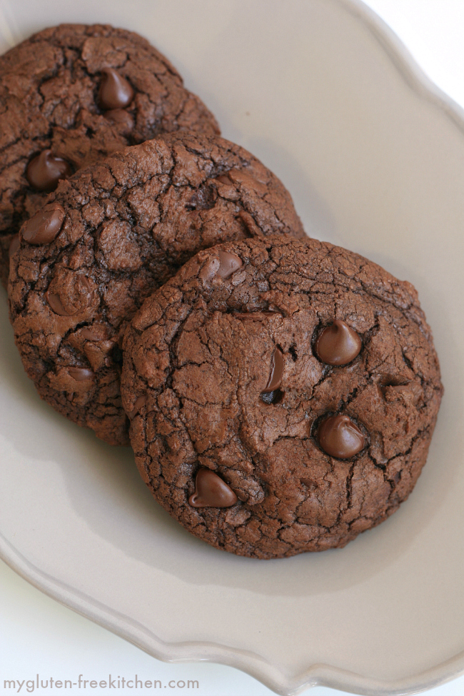 Gluten-free Triple Chocolate Chewy Cookies Recipe