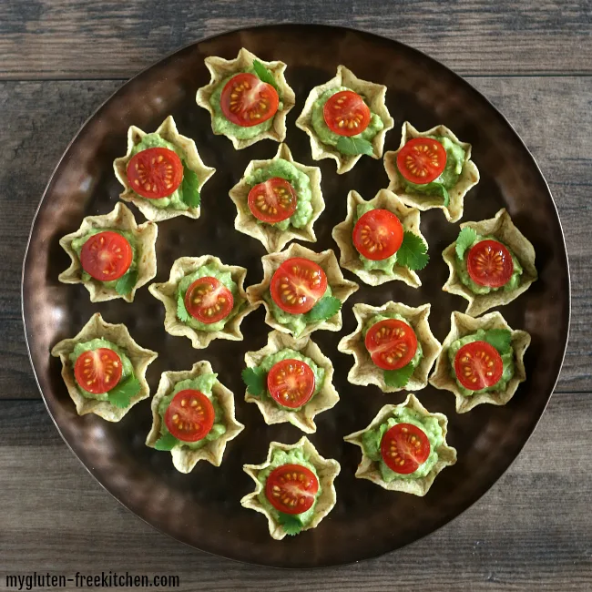 Chip and Guacamole Bites with tomatoes