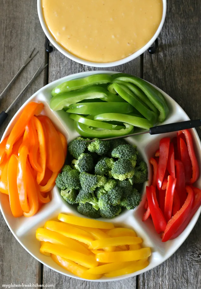 Gluten-free Cheese Fondue with vegetables