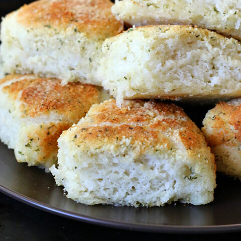 Gluten-free Garlic Parmesan Dinner Rolls Recipe. We love these rolls!