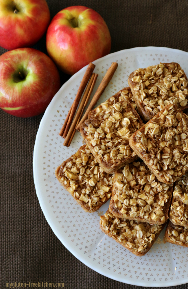 Gluten-free Apple Cinnamon Baked Oatmeal Squares