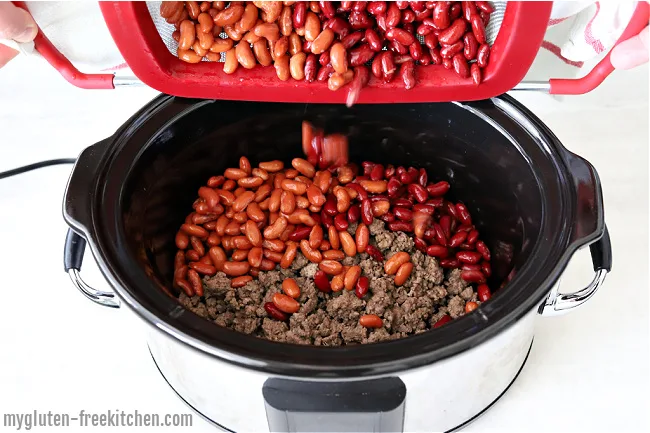 Adding beans to chili