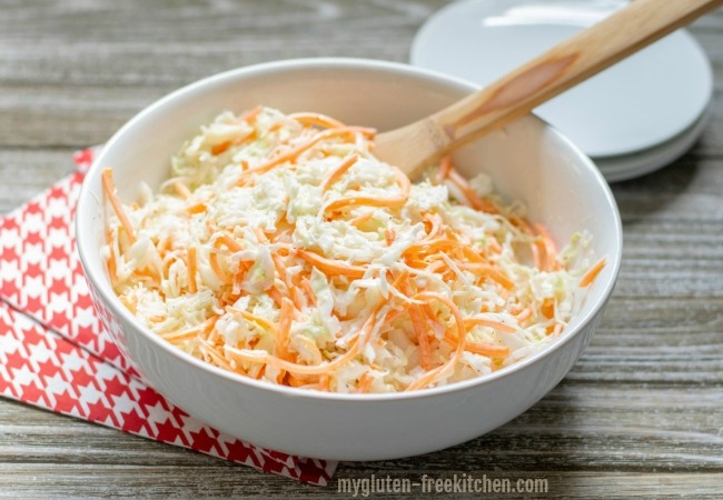 Bowl of simple coleslaw recipe